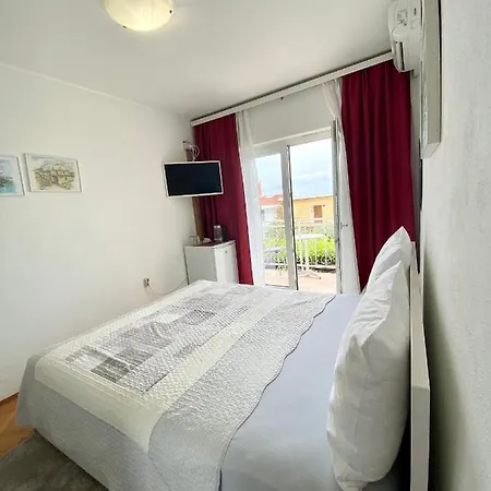 Guest house For Two A2